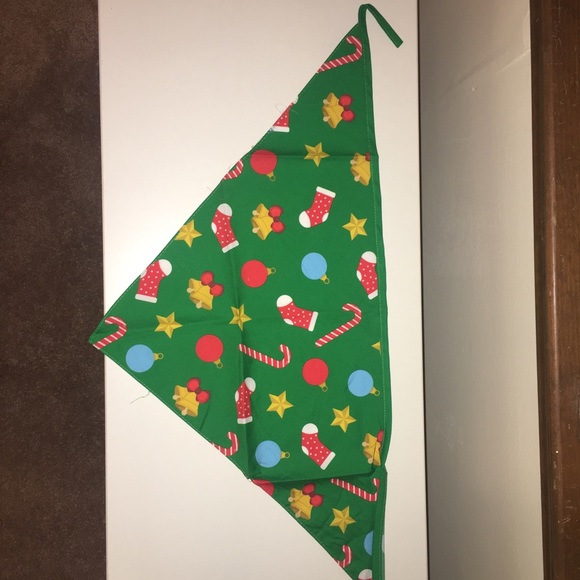 NEW -  PAIR OF 🎄CHRISTMAS🎄 Bandanas for Dog 🐶 - Picture 3 of 5